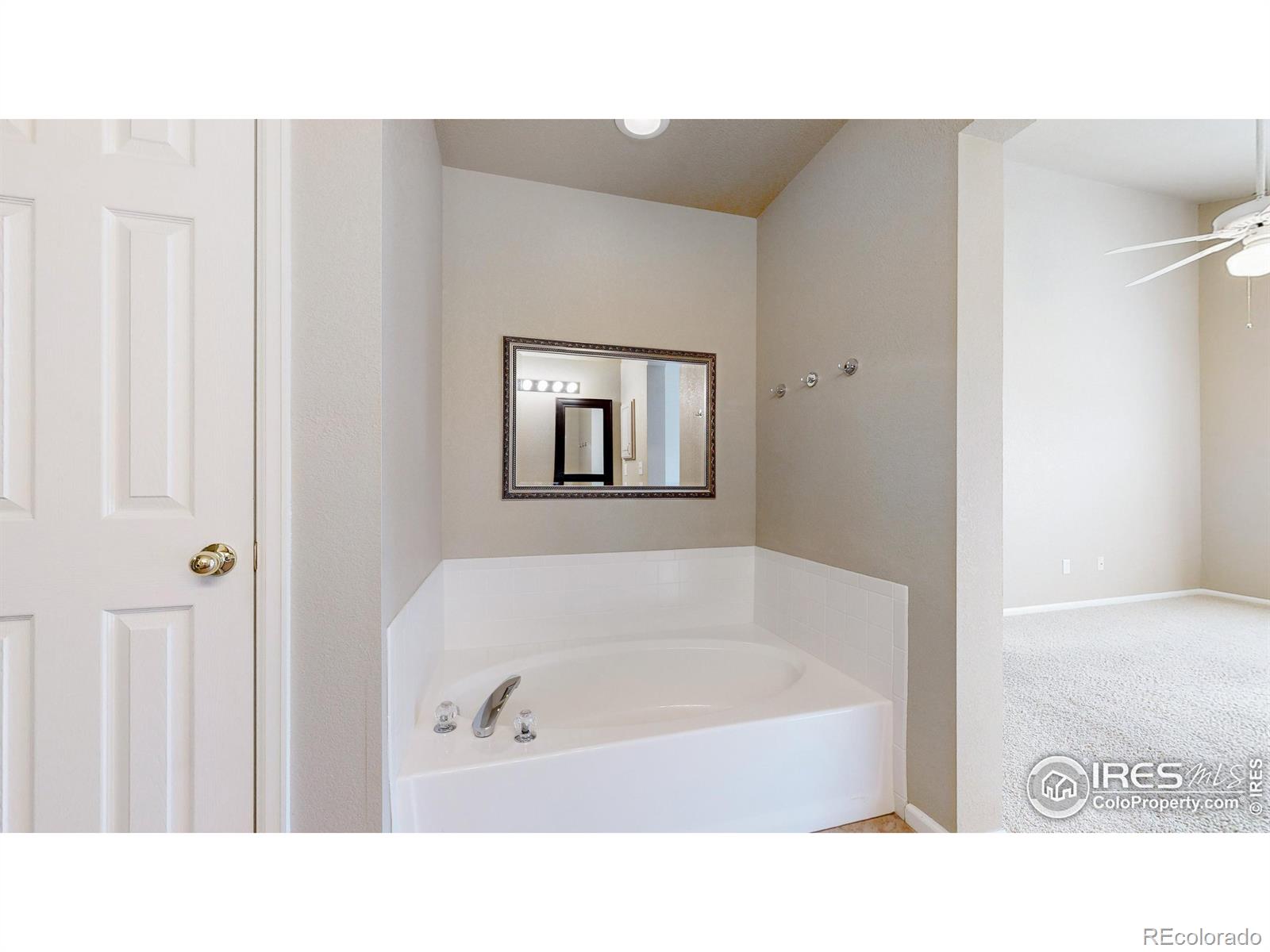 MLS Image #15 for 229  rock bridge lane,windsor, Colorado