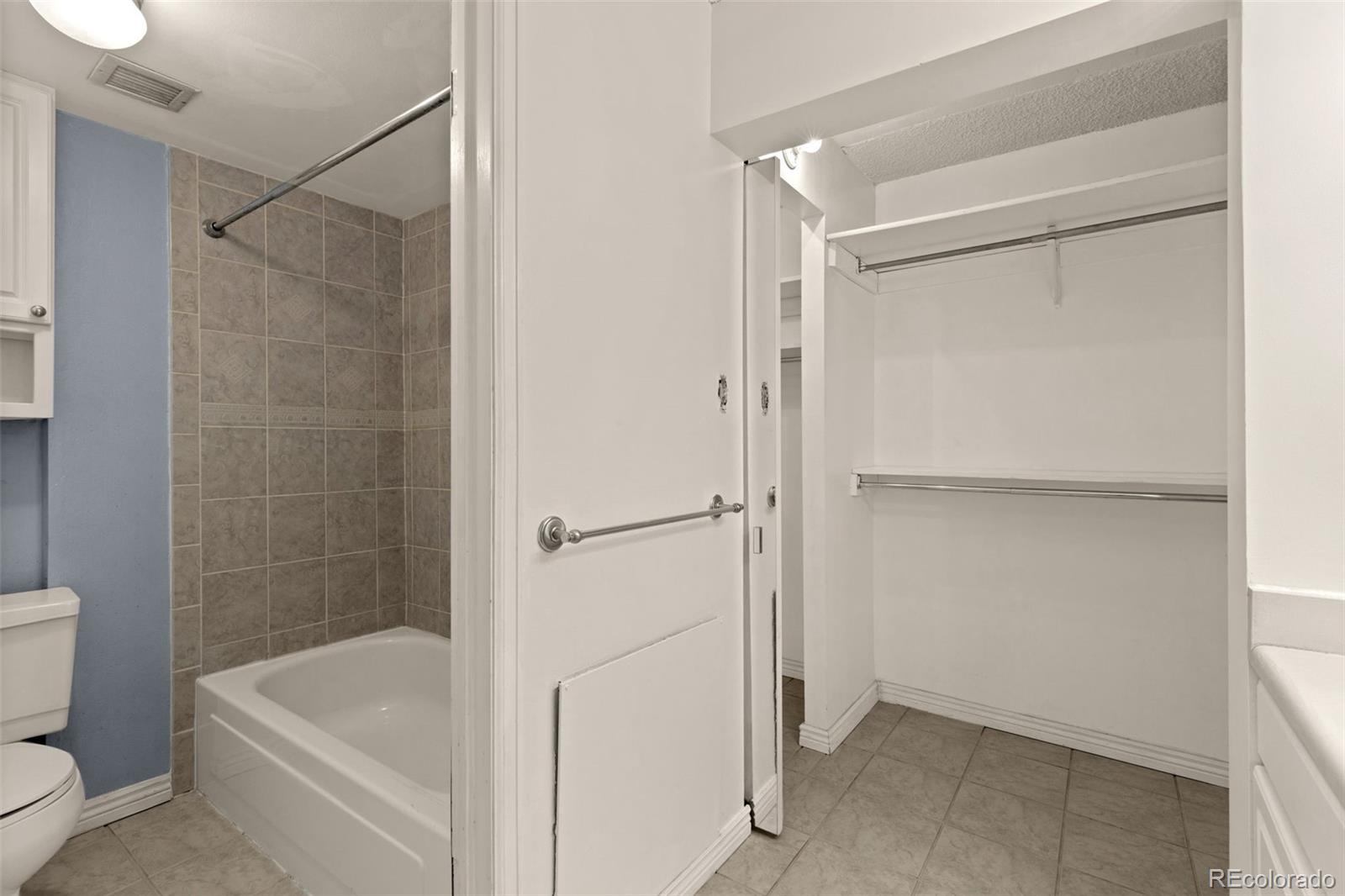 MLS Image #17 for 740 n pearl street,denver, Colorado