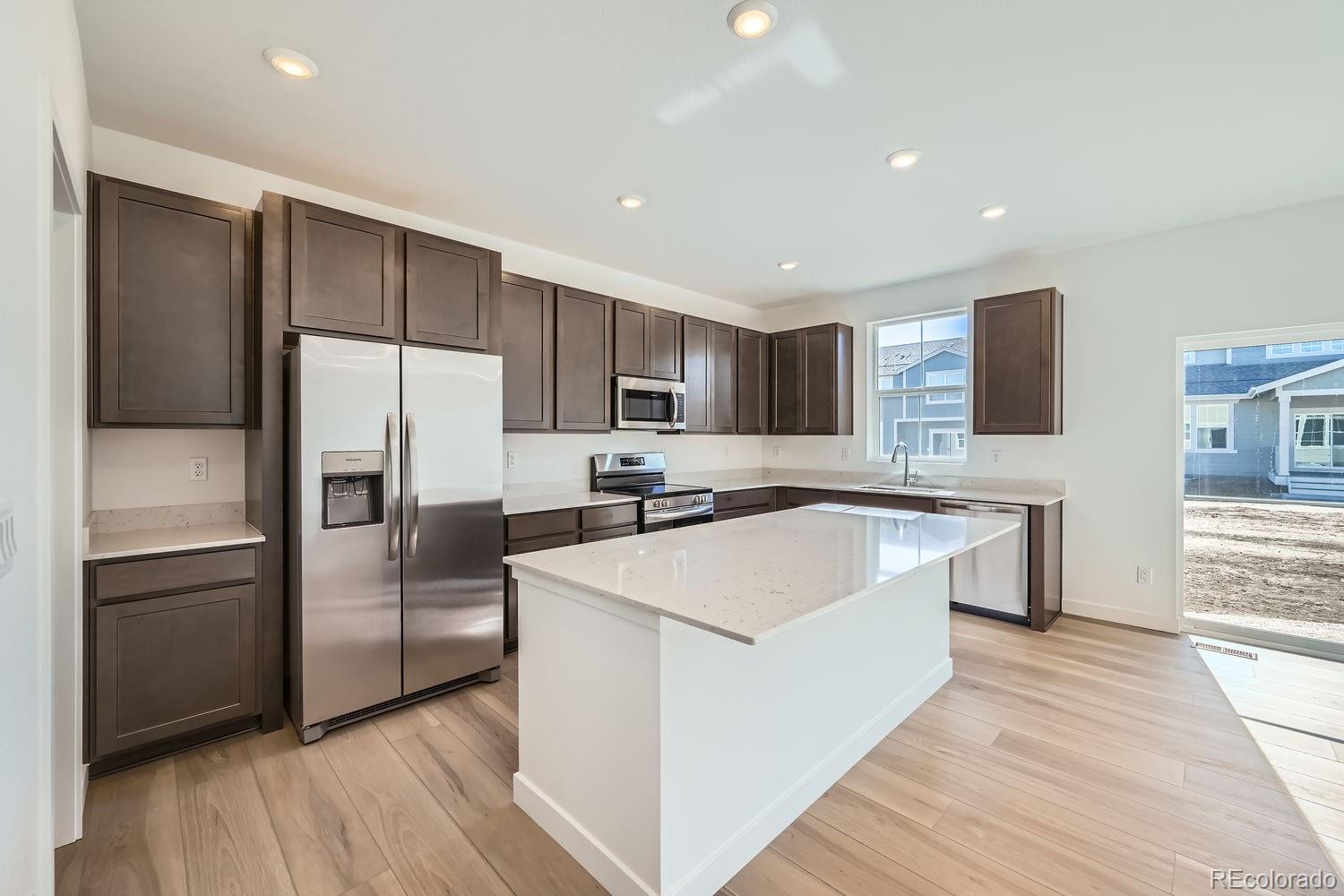 MLS Image #2 for 5528  inland avenue,firestone, Colorado