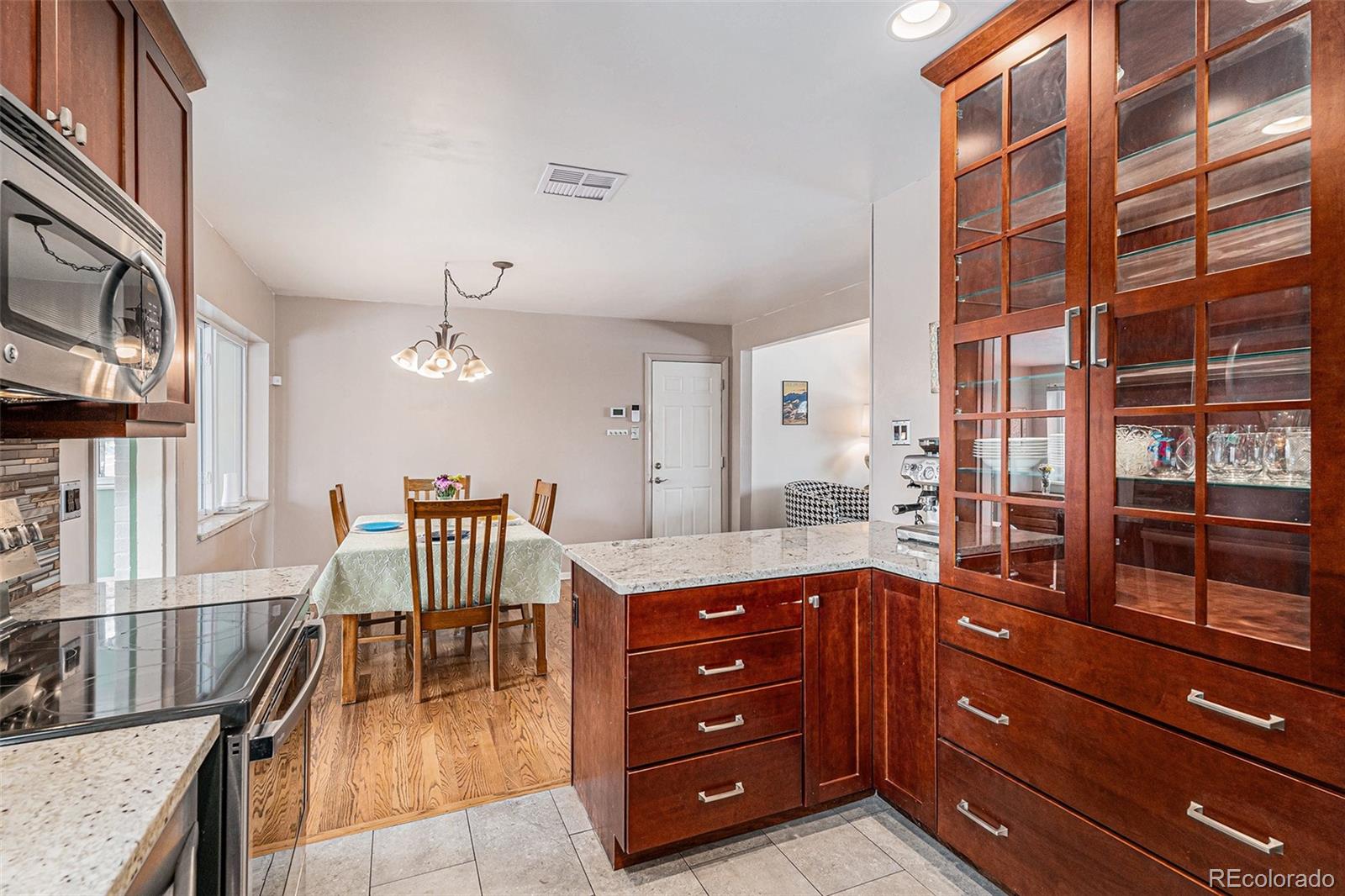 MLS Image #9 for 12008 w mexico place,lakewood, Colorado