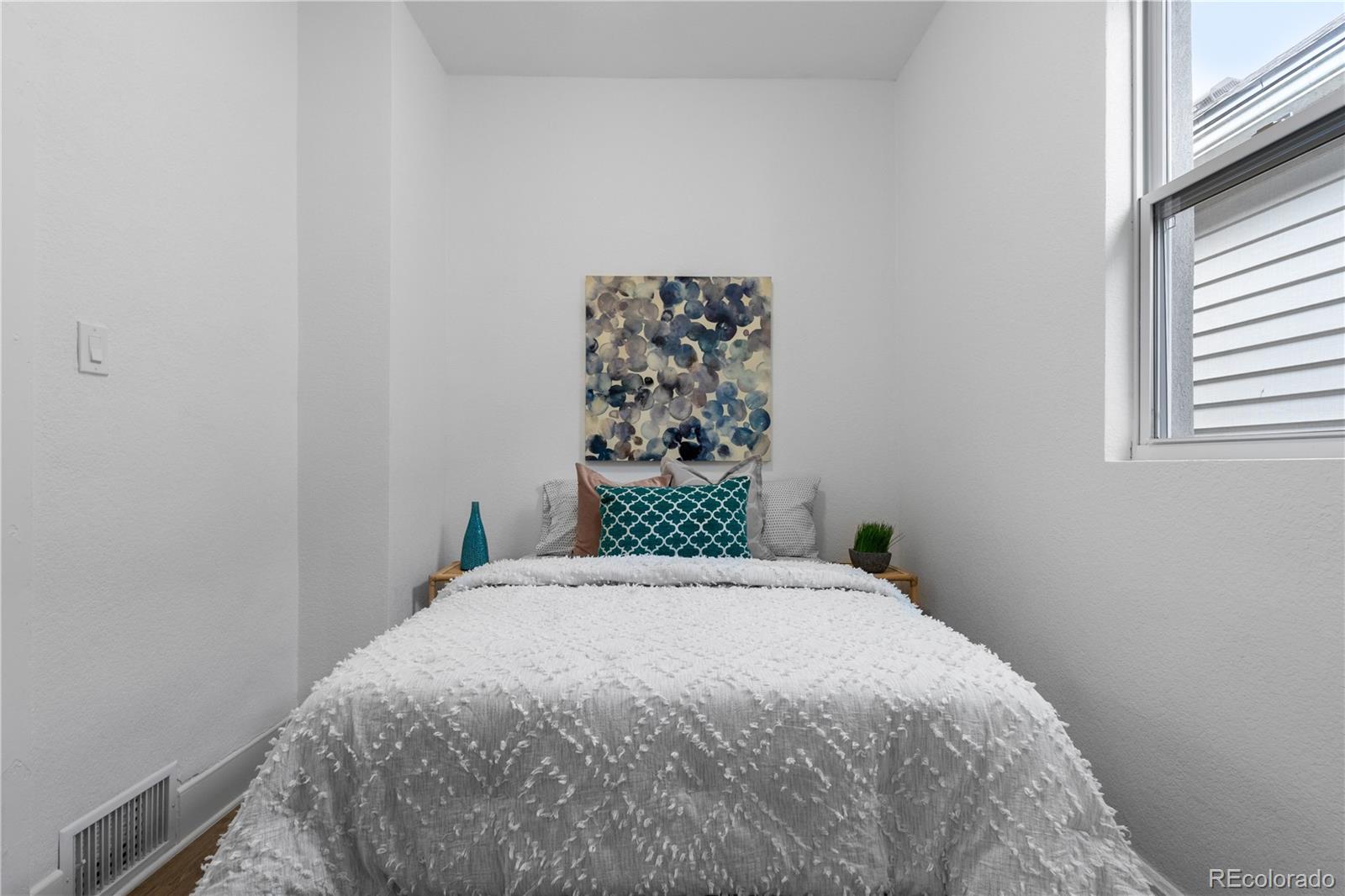 MLS Image #6 for 4442  josephine street,denver, Colorado