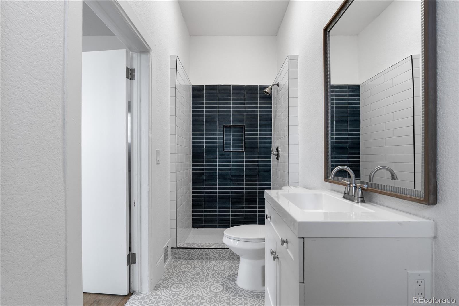 MLS Image #7 for 4442  josephine street,denver, Colorado