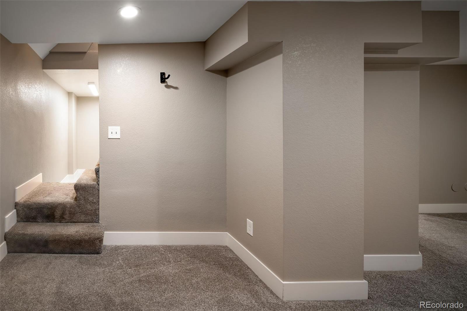 MLS Image #24 for 285 e dartmouth avenue,englewood, Colorado