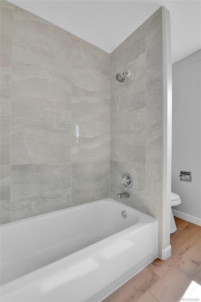 MLS Image #16 for 21455 e 44th avenue,denver, Colorado