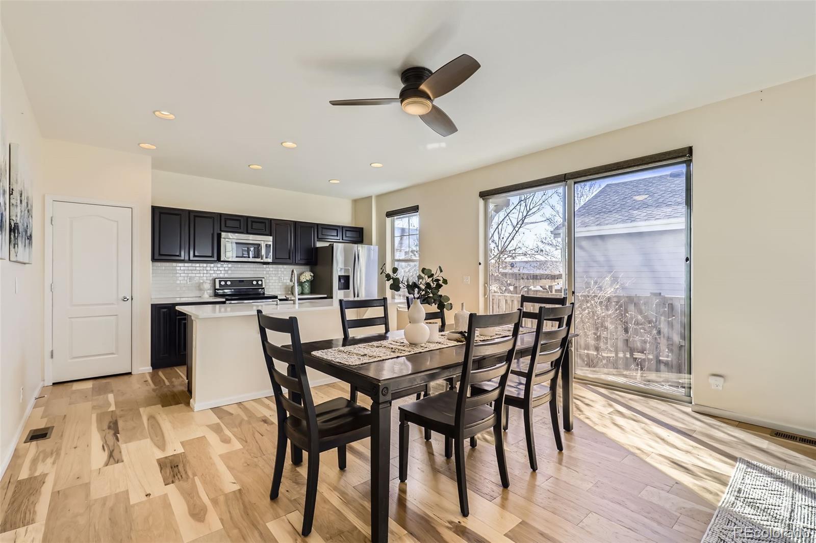 MLS Image #5 for 8562 e 49th place,denver, Colorado