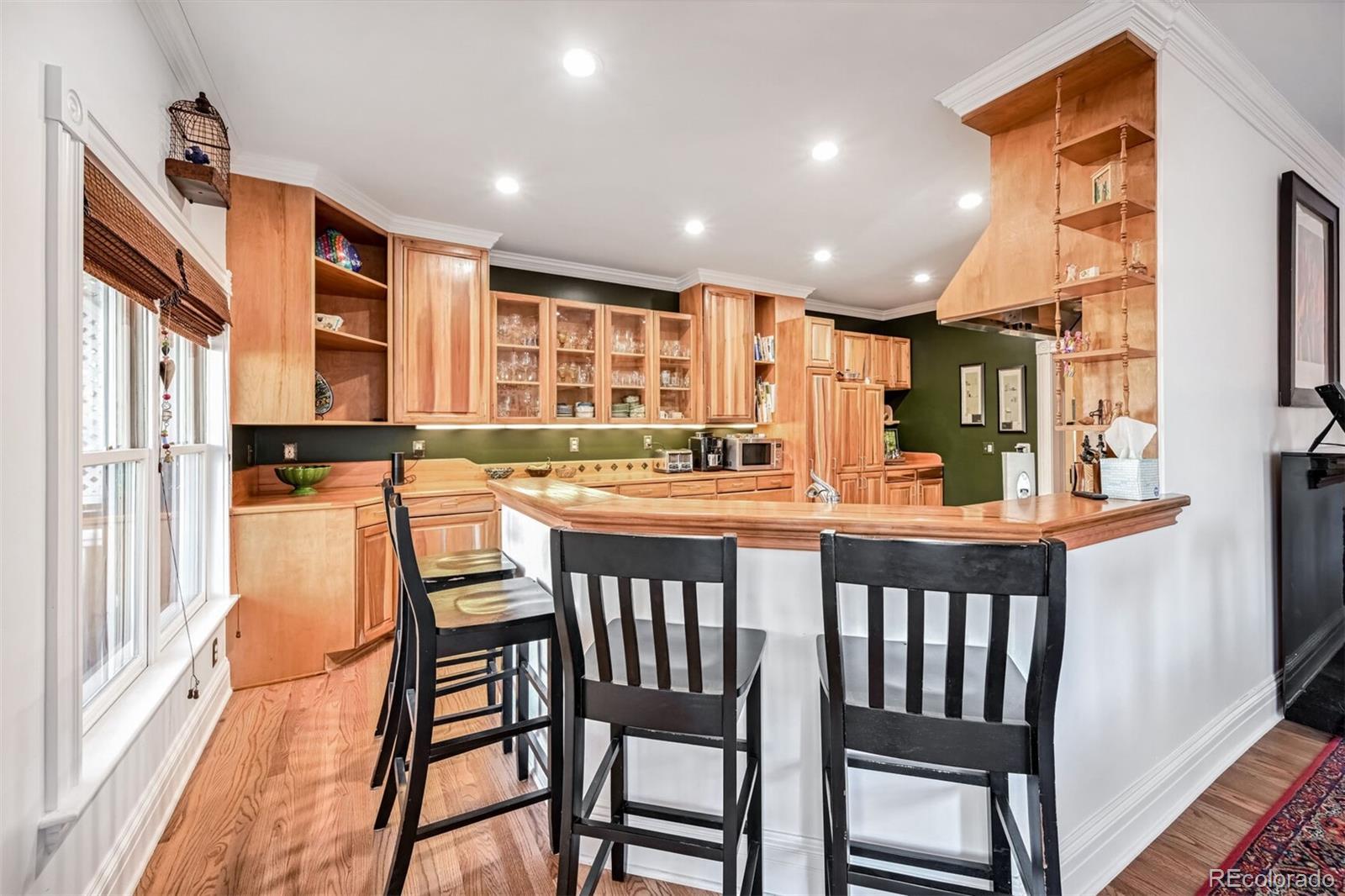 MLS Image #8 for 231 n sherman street,denver, Colorado