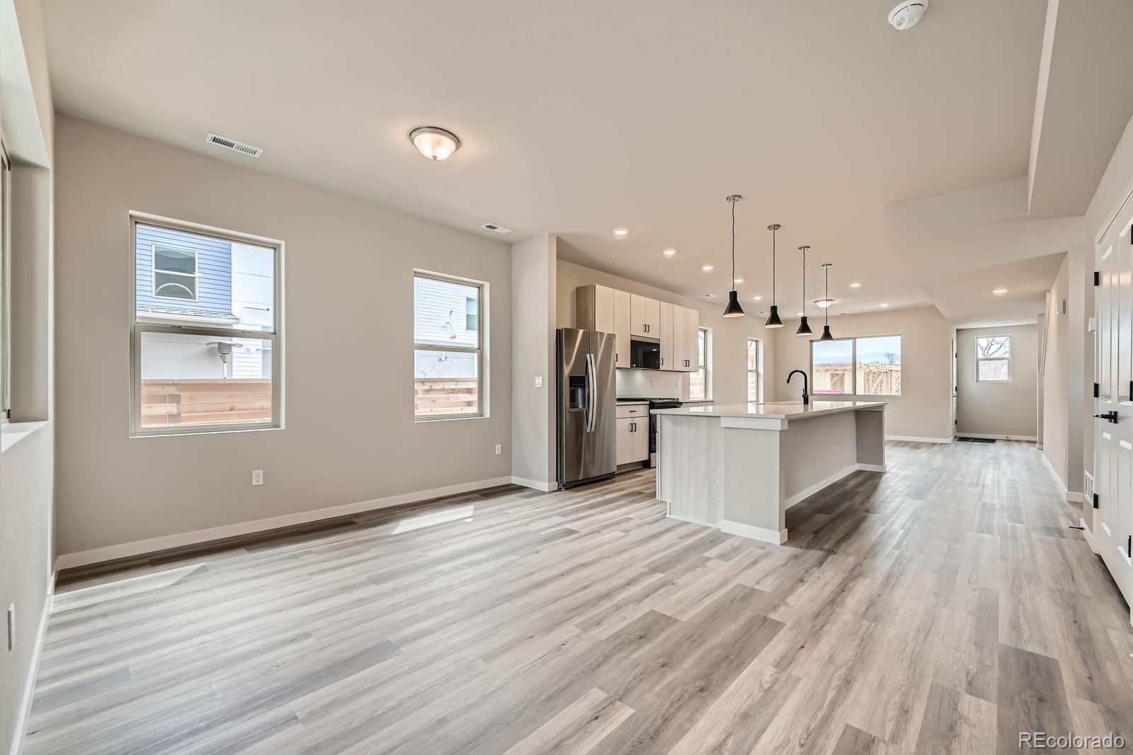 MLS Image #3 for 6917  kendrick lane,arvada, Colorado