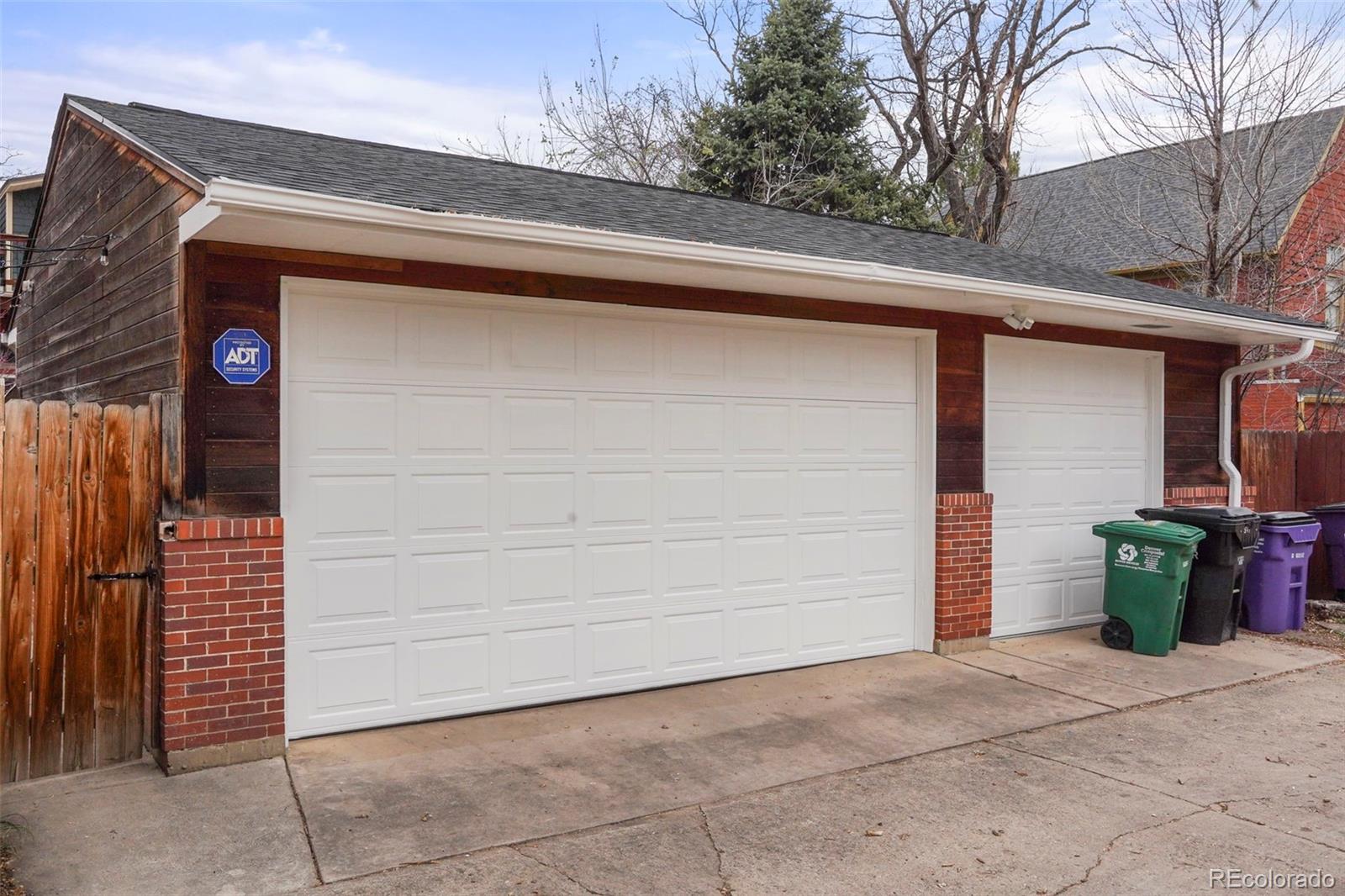 MLS Image #10 for 841  niagara street,denver, Colorado