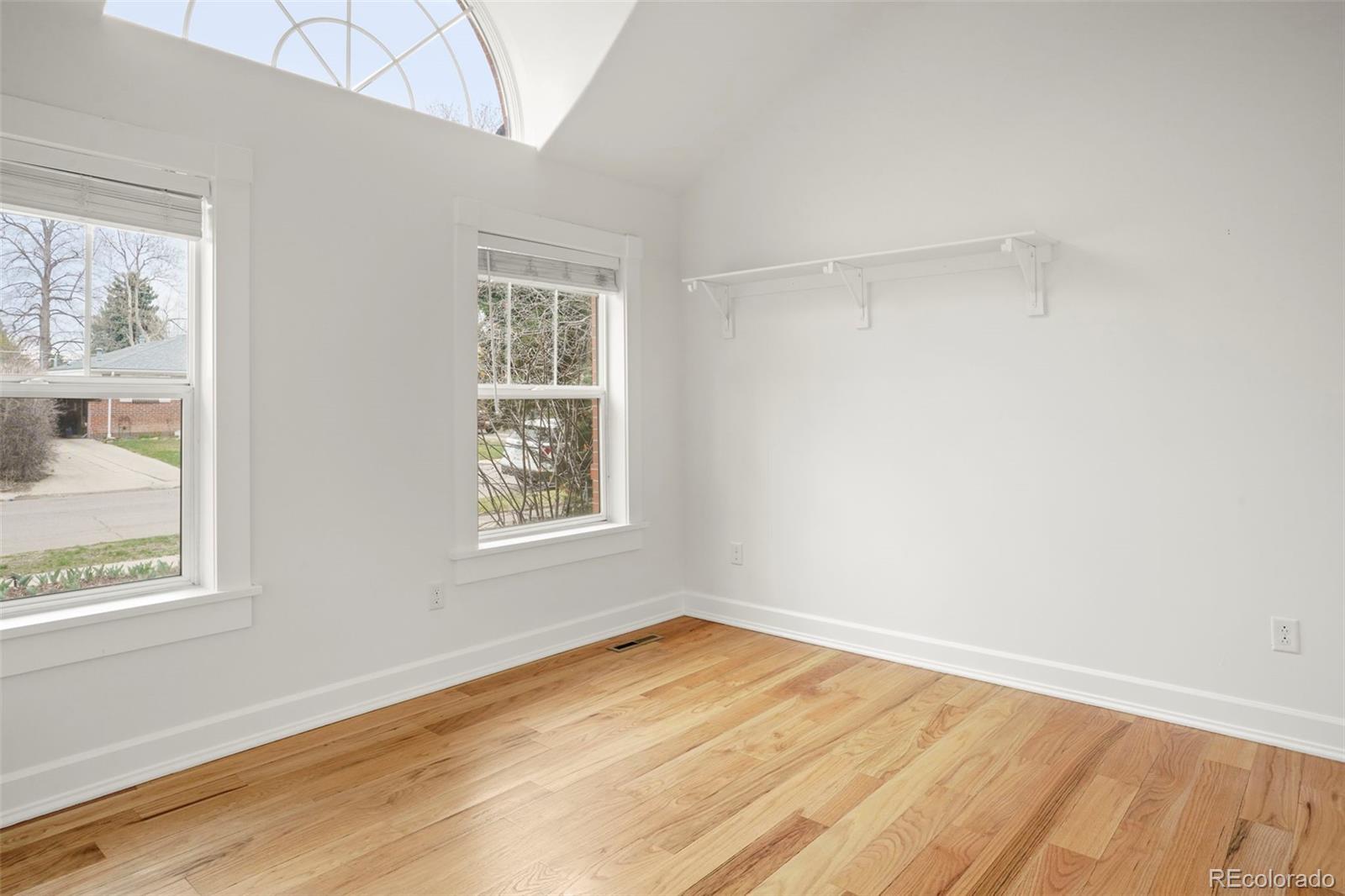 MLS Image #14 for 841  niagara street,denver, Colorado