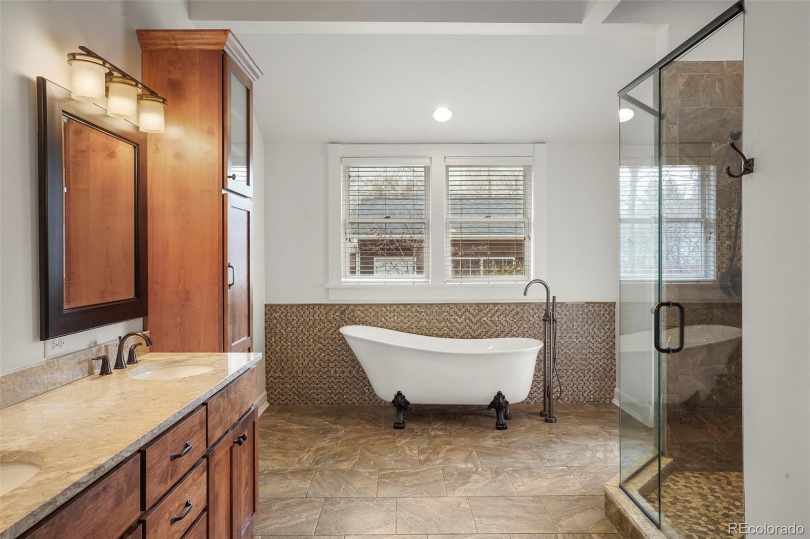 MLS Image #16 for 841  niagara street,denver, Colorado