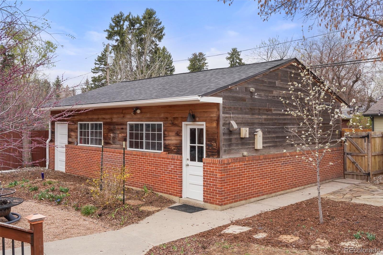 MLS Image #9 for 841  niagara street,denver, Colorado