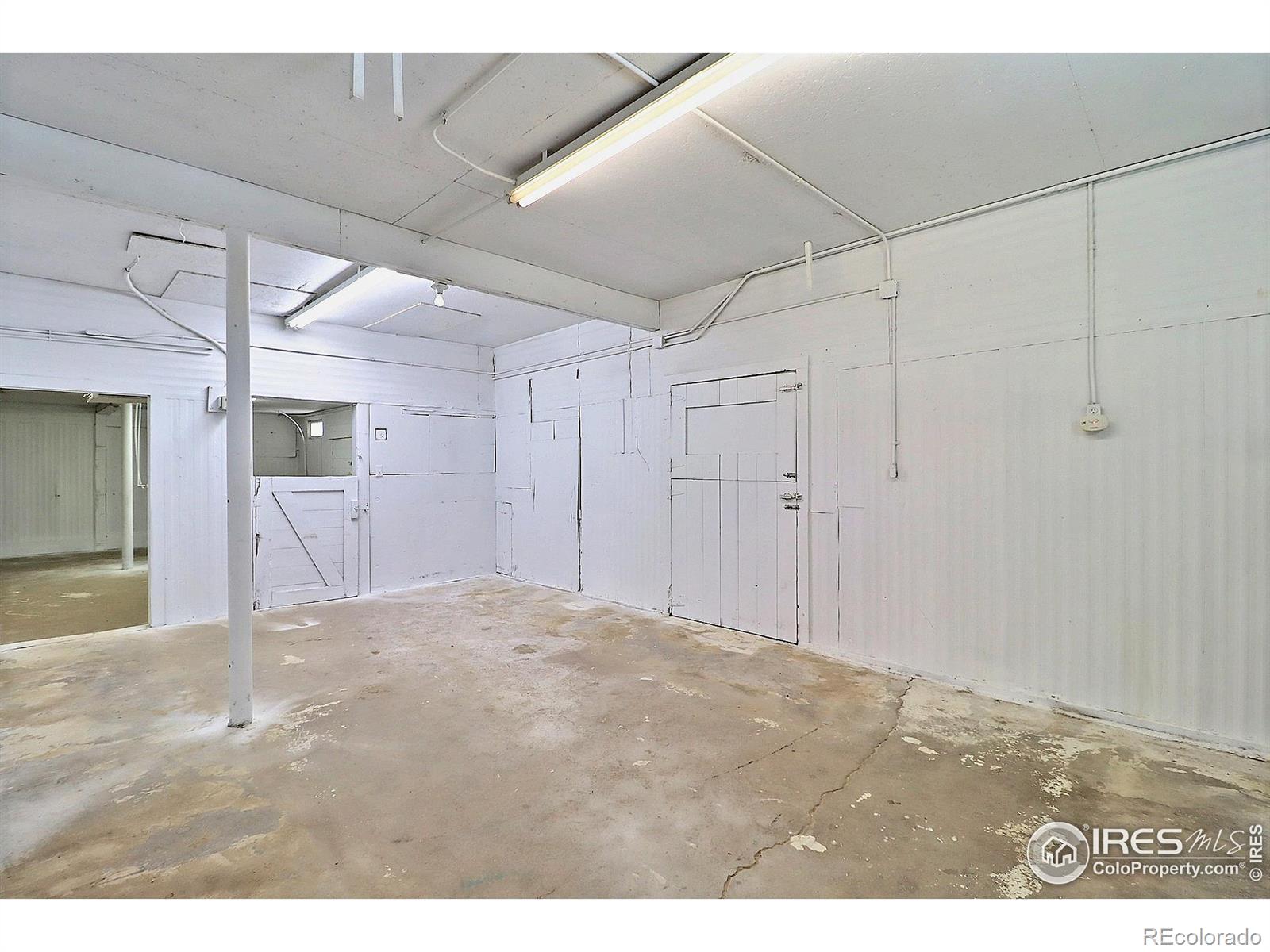 MLS Image #18 for 33698  county road 47 ,greeley, Colorado