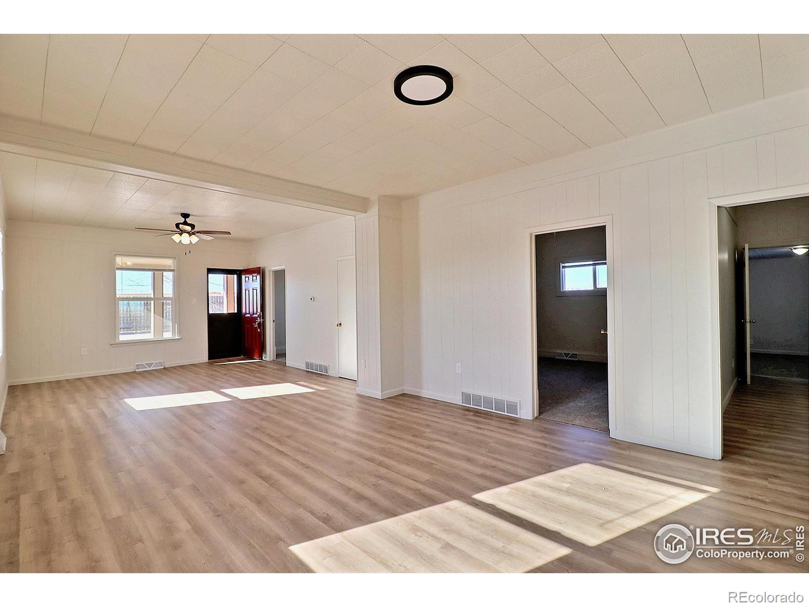 MLS Image #5 for 33698  county road 47 ,greeley, Colorado