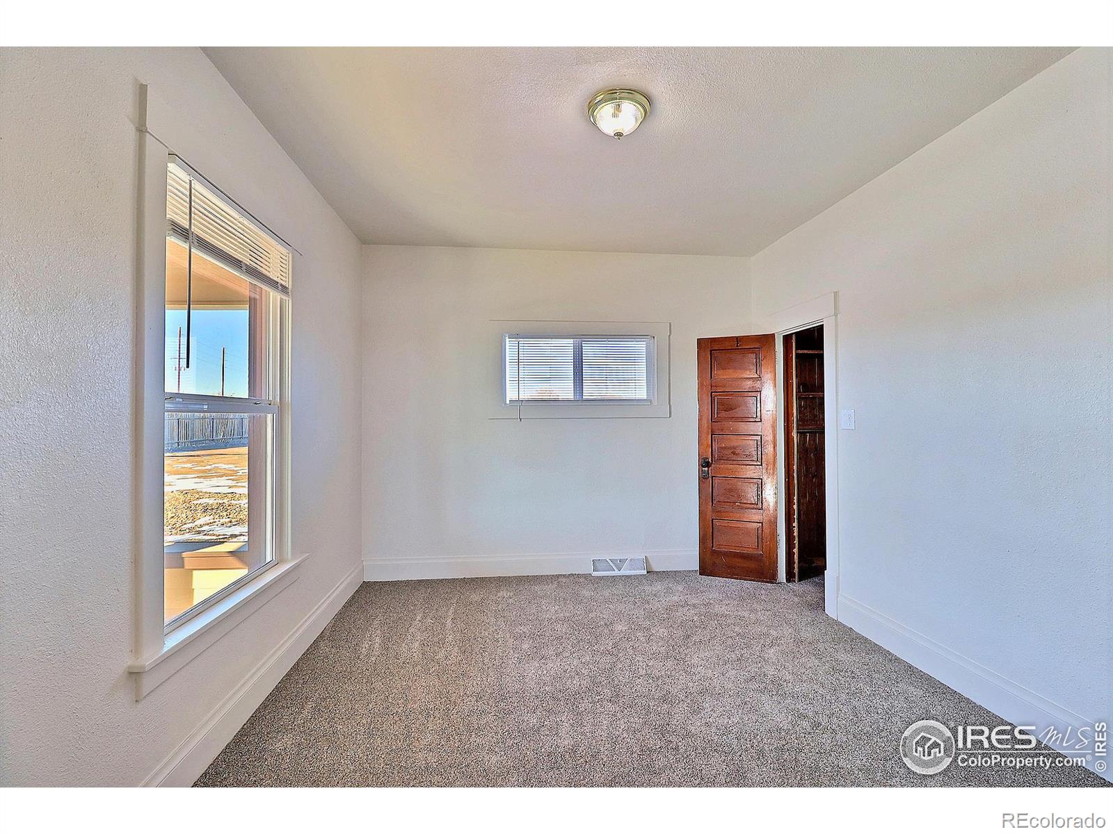 MLS Image #9 for 33698  county road 47 ,greeley, Colorado
