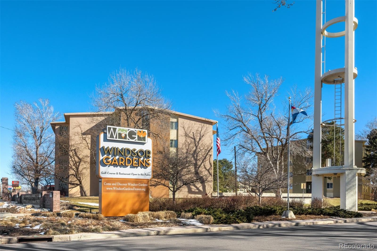 MLS Image #17 for 650 s clinton street,denver, Colorado