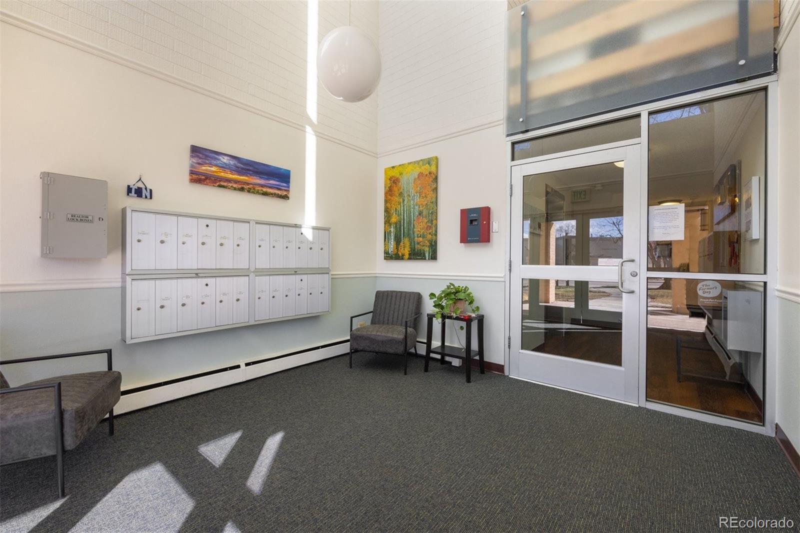 MLS Image #25 for 650 s clinton street,denver, Colorado