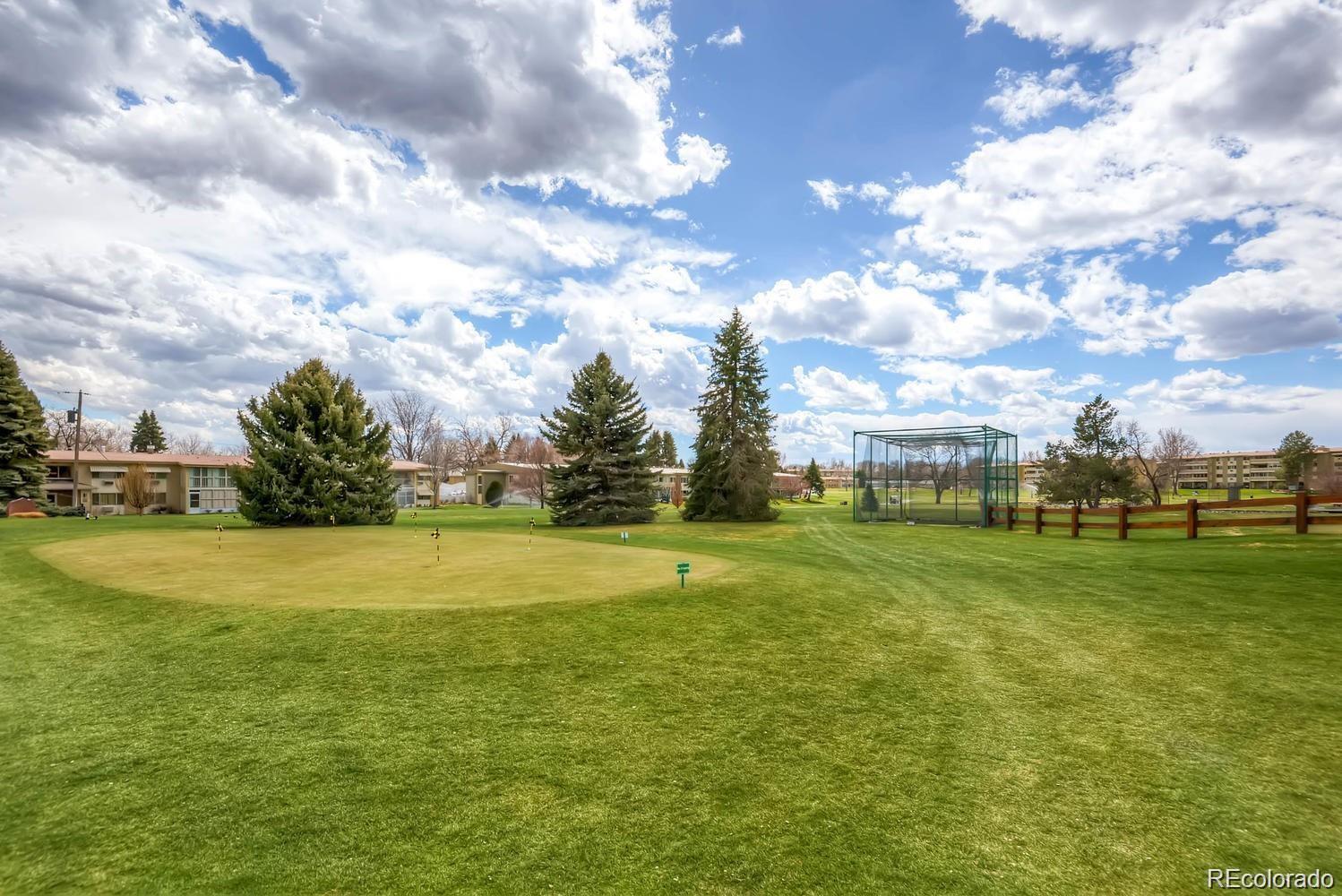MLS Image #47 for 650 s clinton street,denver, Colorado