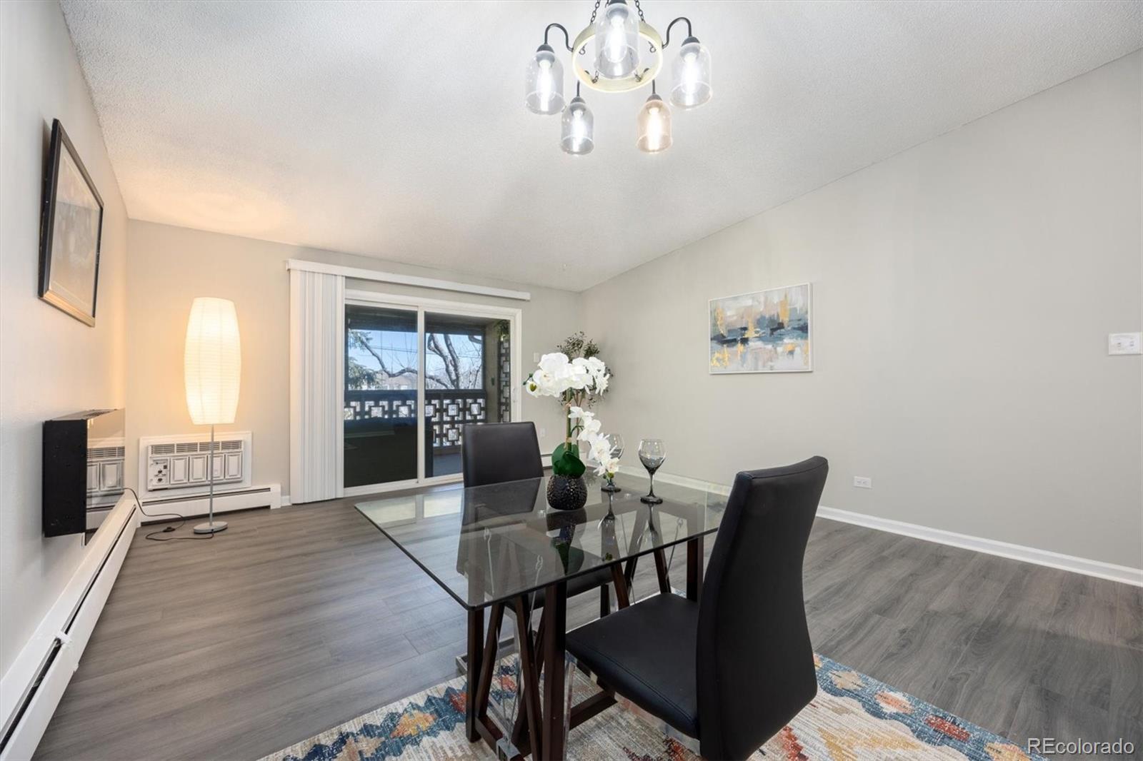 MLS Image #6 for 650 s clinton street,denver, Colorado