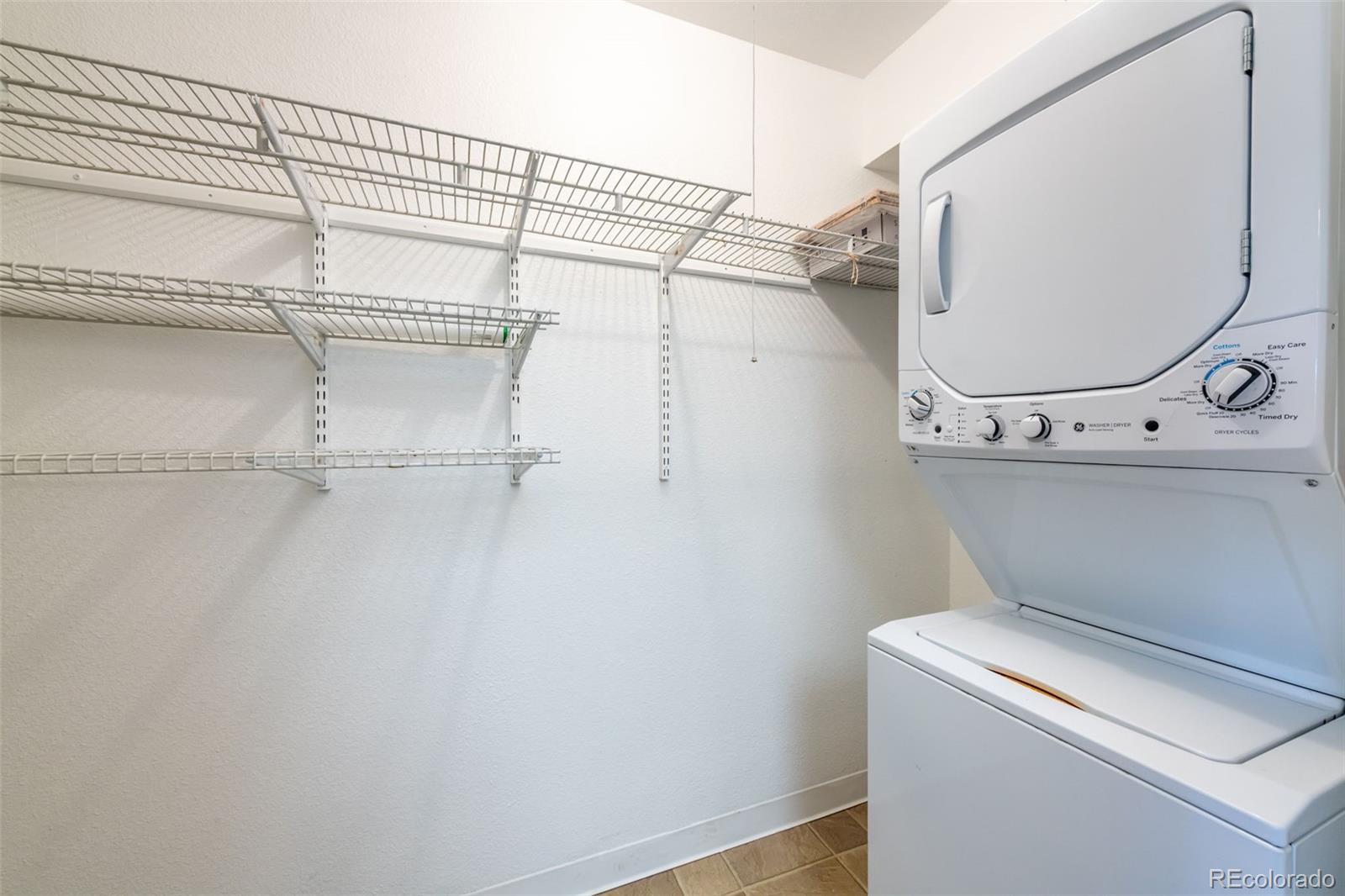 MLS Image #14 for 5250 s huron way,littleton, Colorado