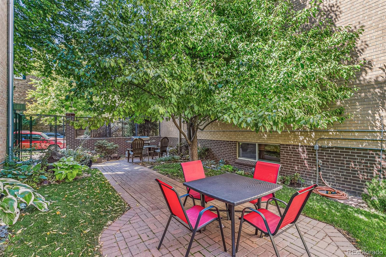 MLS Image #5 for 10 n ogden street 5,denver, Colorado