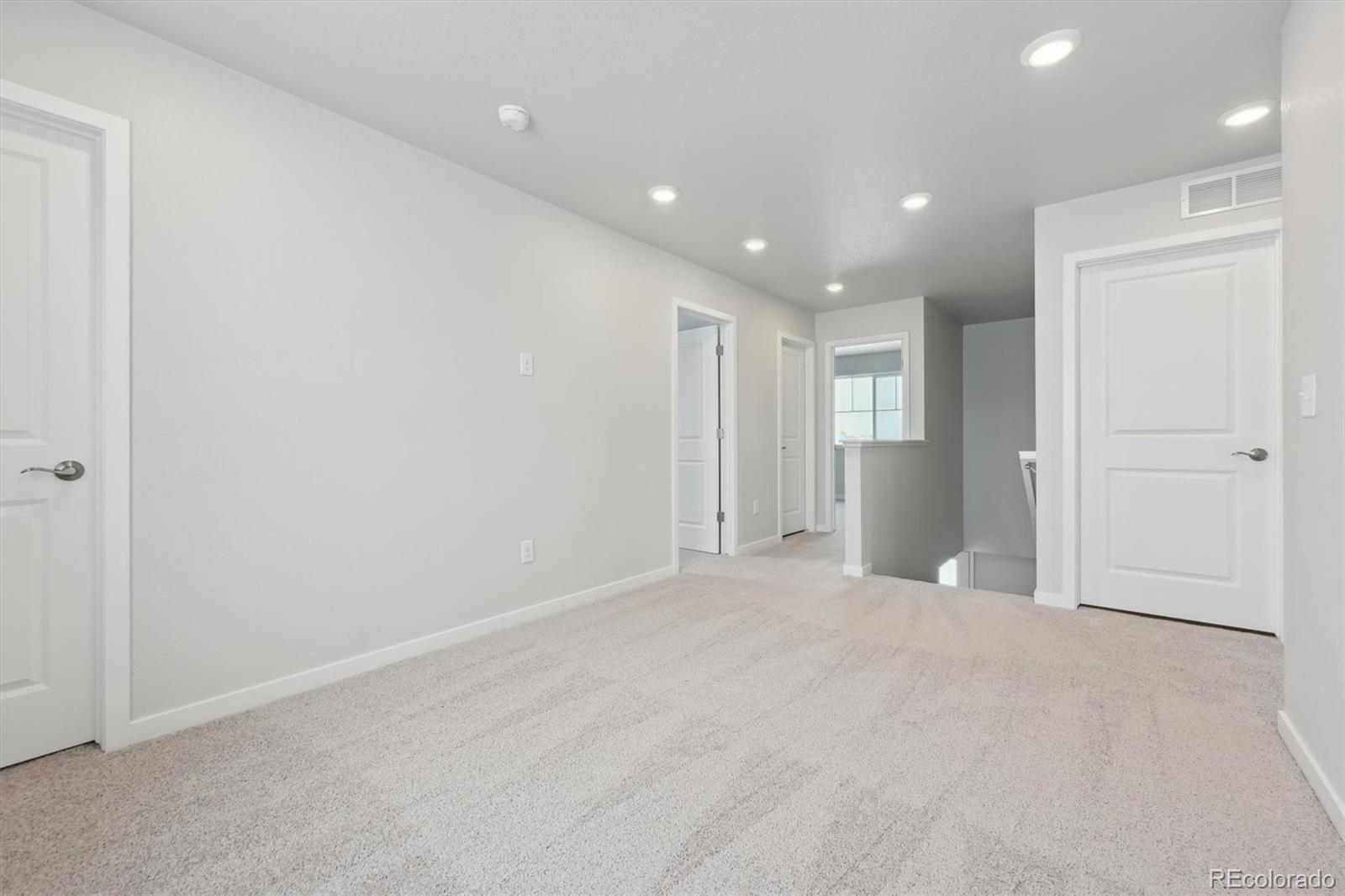 MLS Image #14 for 25022 e 34th place,aurora, Colorado