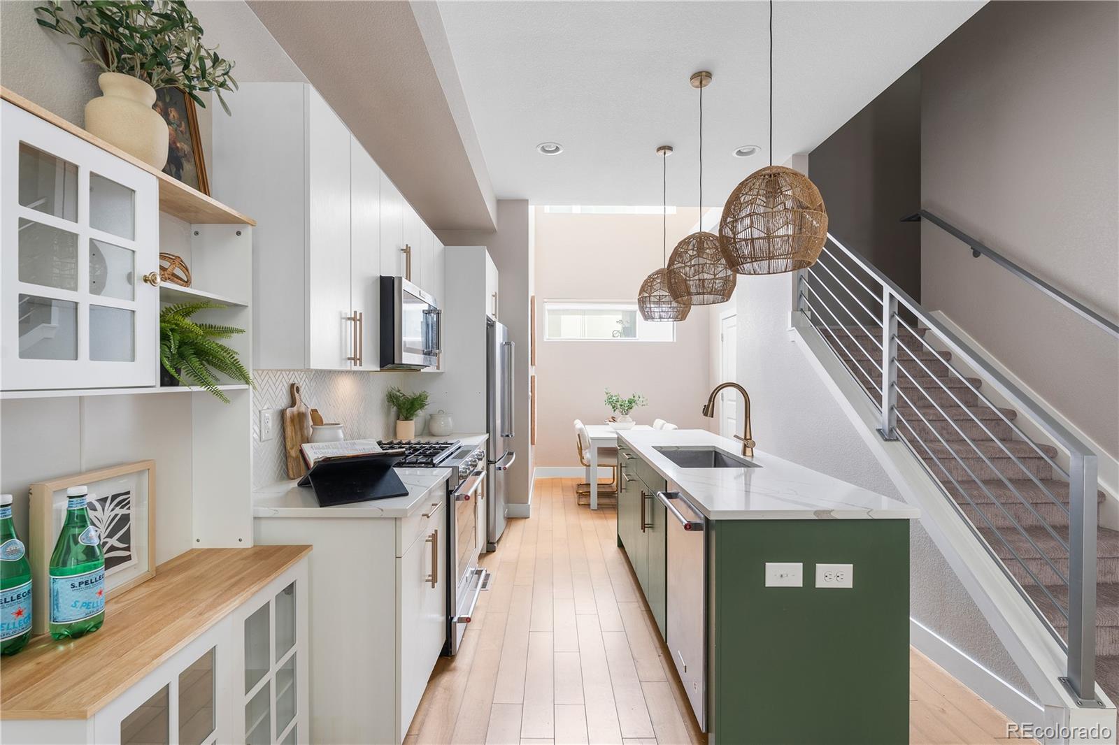 MLS Image #6 for 2733 w 28th avenue,denver, Colorado