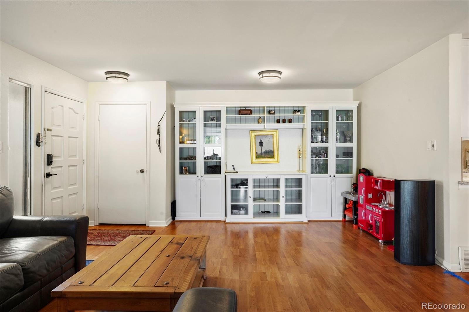 MLS Image #6 for 7192 s vine circle,centennial, Colorado