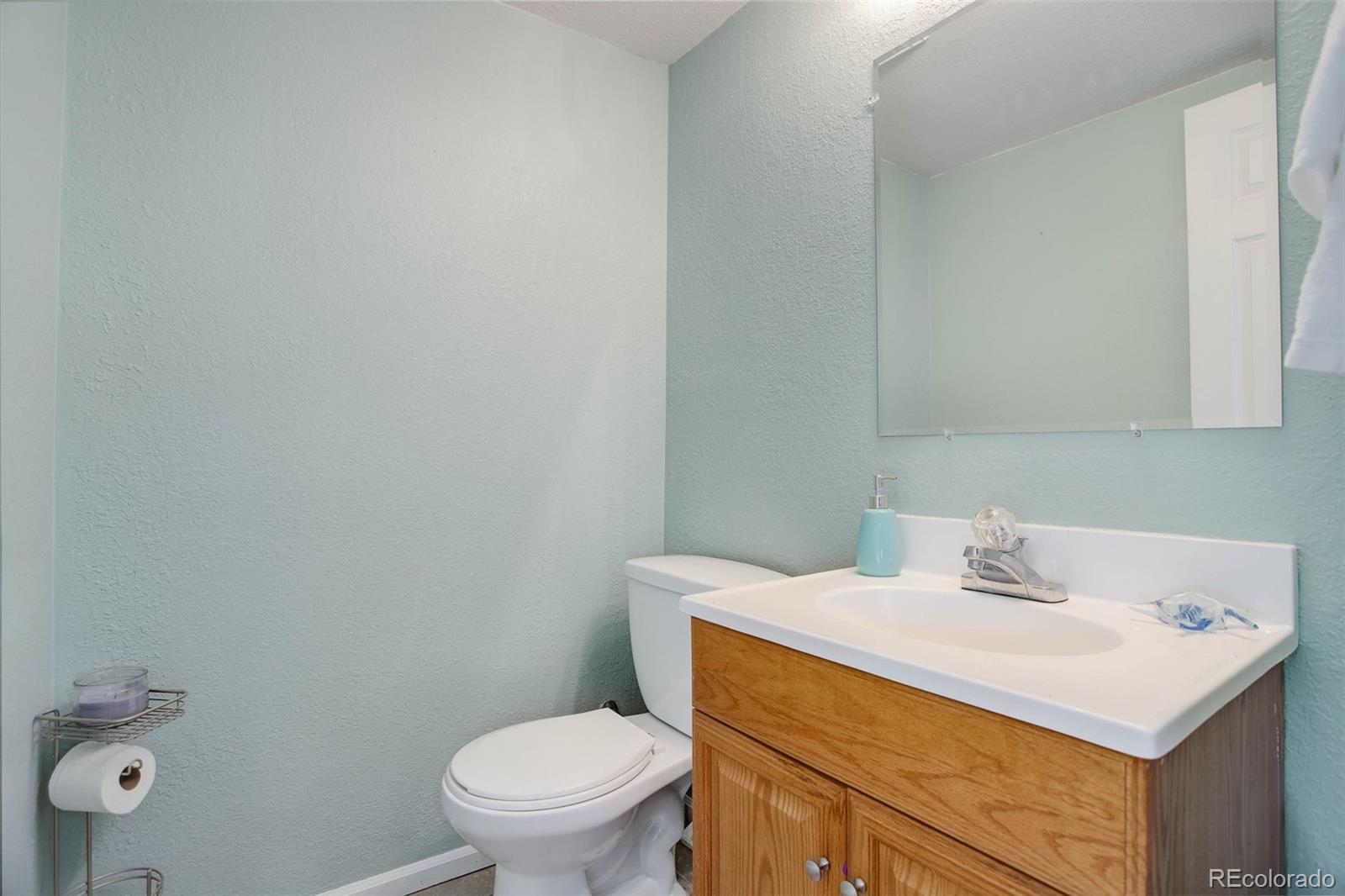 MLS Image #33 for 4053 s riviera street,aurora, Colorado