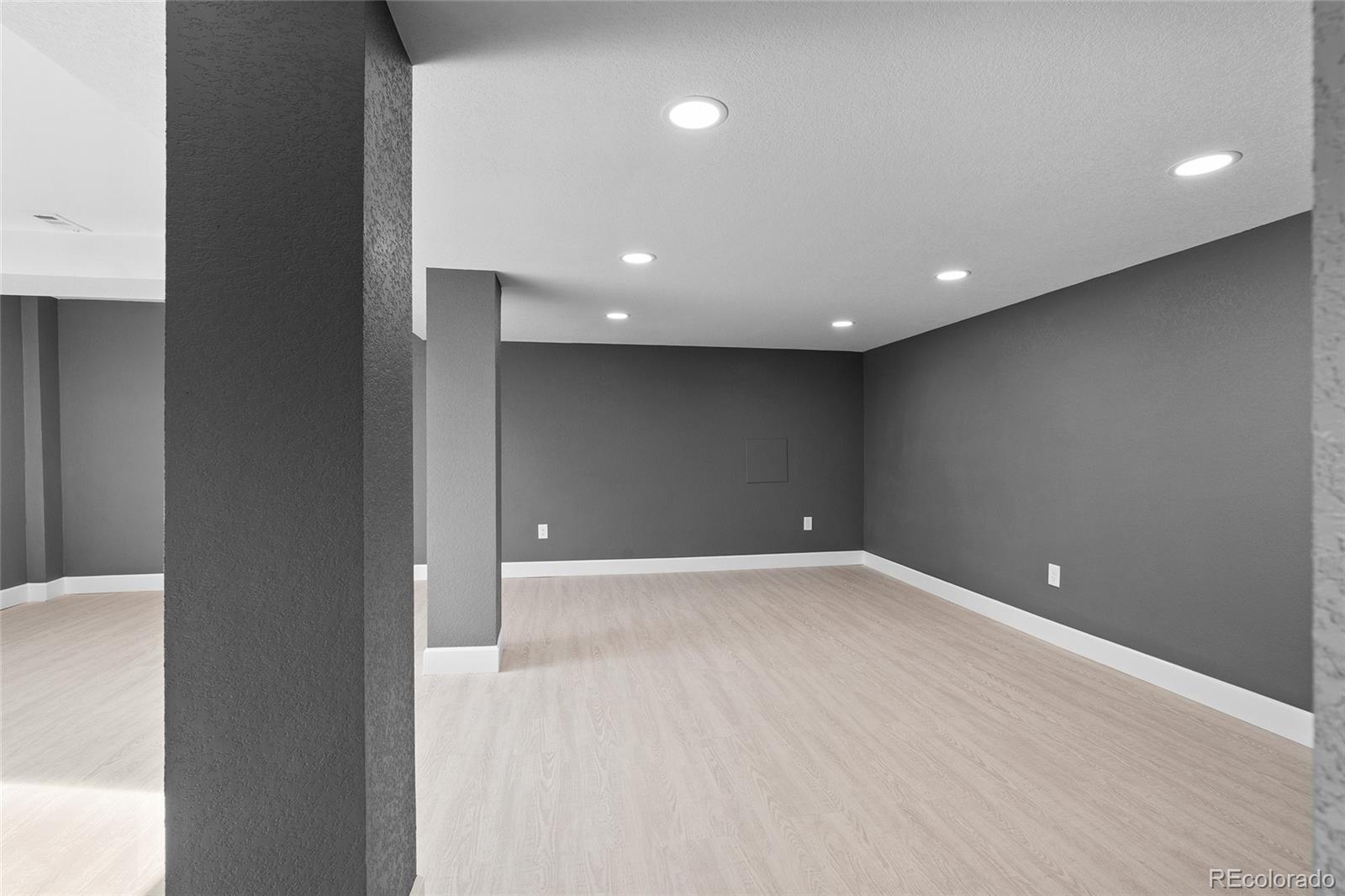 MLS Image #24 for 316  perry street,denver, Colorado