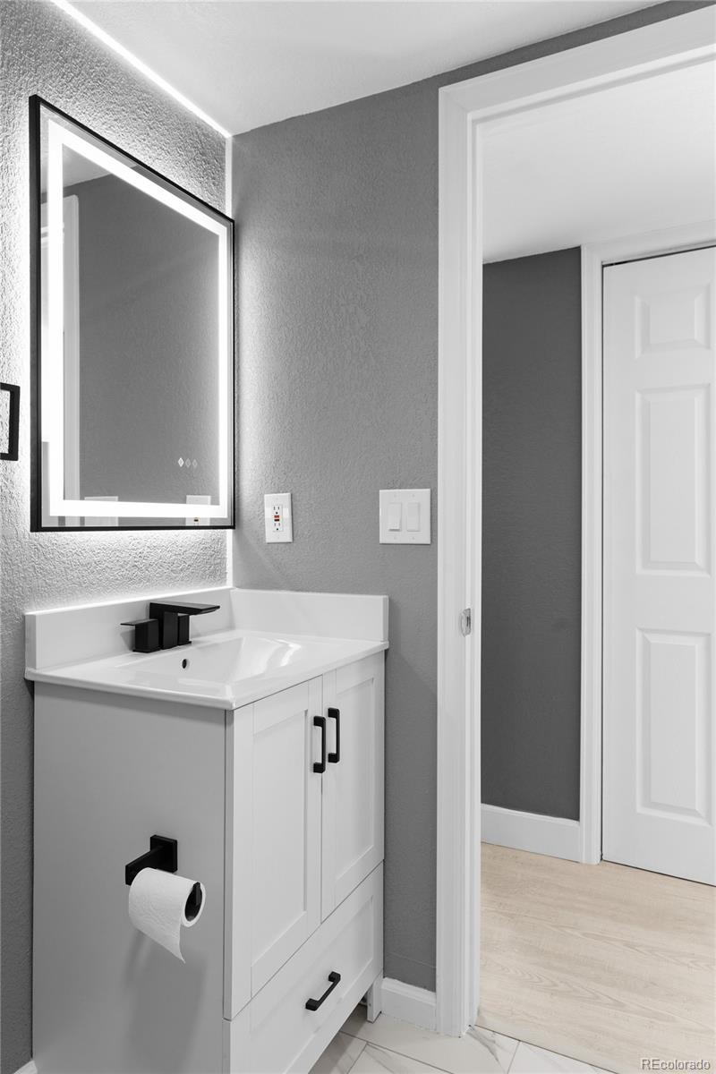 MLS Image #27 for 316  perry street,denver, Colorado