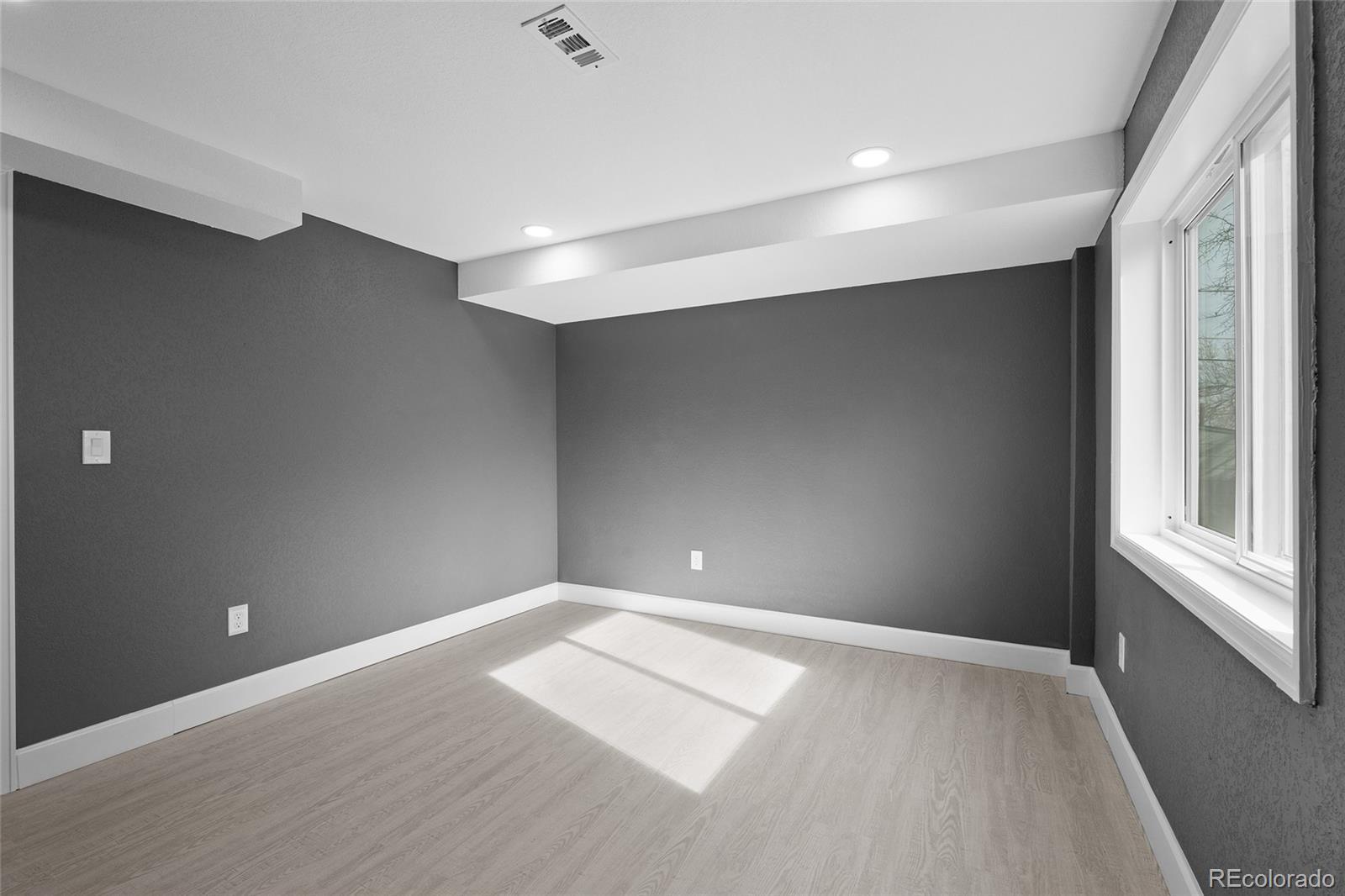 MLS Image #30 for 316  perry street,denver, Colorado