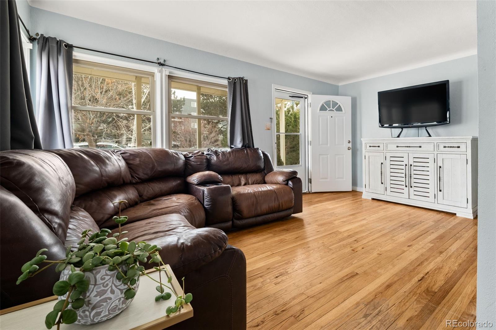 MLS Image #4 for 1920  ulster street,denver, Colorado