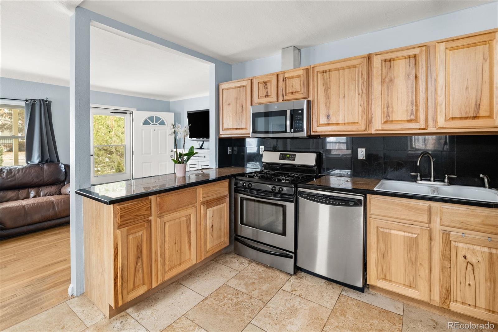 MLS Image #7 for 1920  ulster street,denver, Colorado