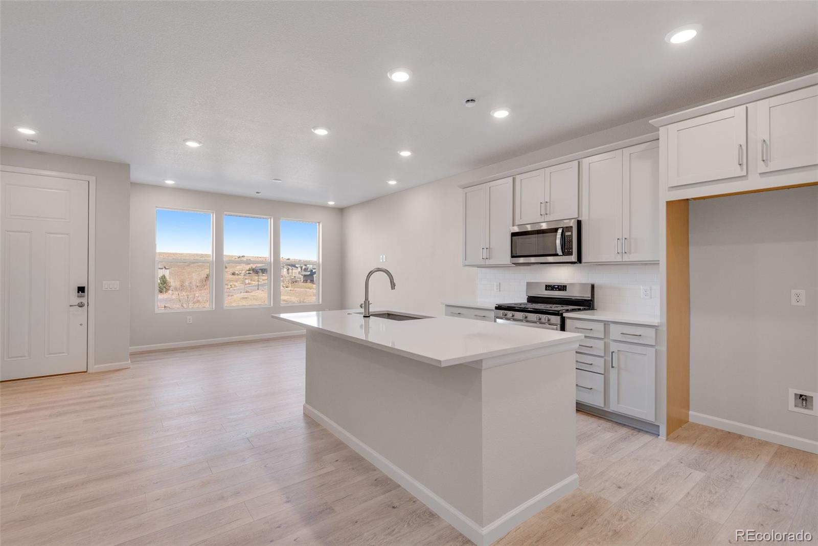 MLS Image #4 for 16783 w 94th way,arvada, Colorado