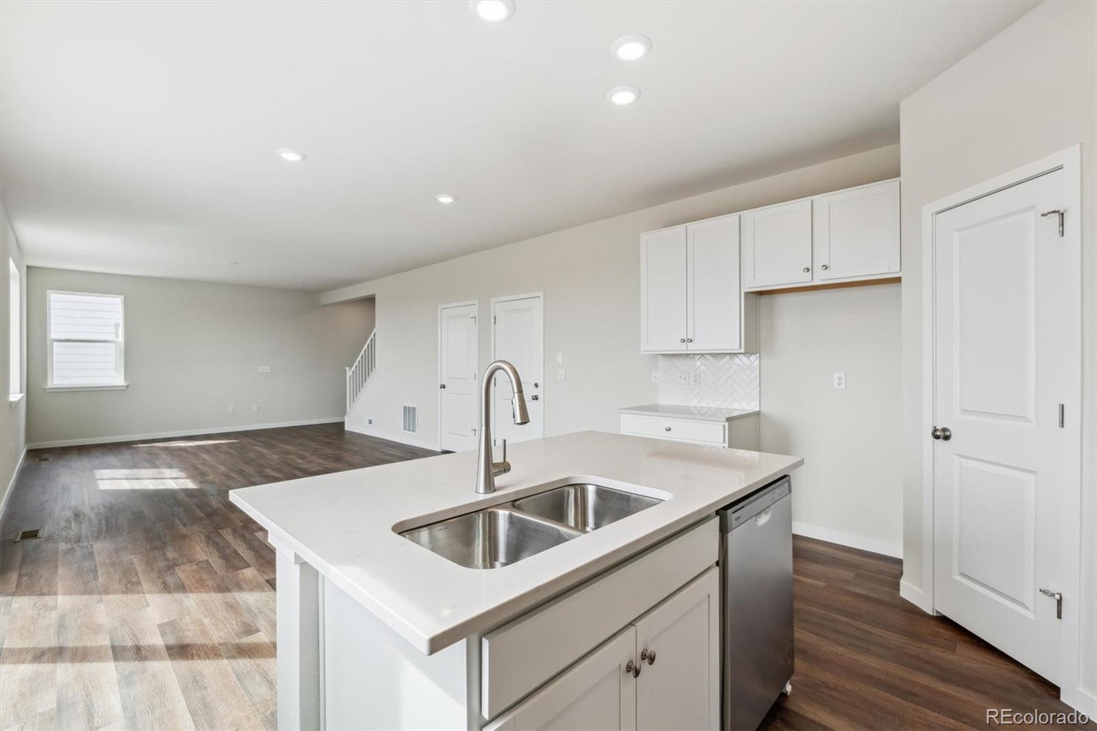 MLS Image #11 for 5718  ranch street,mead, Colorado