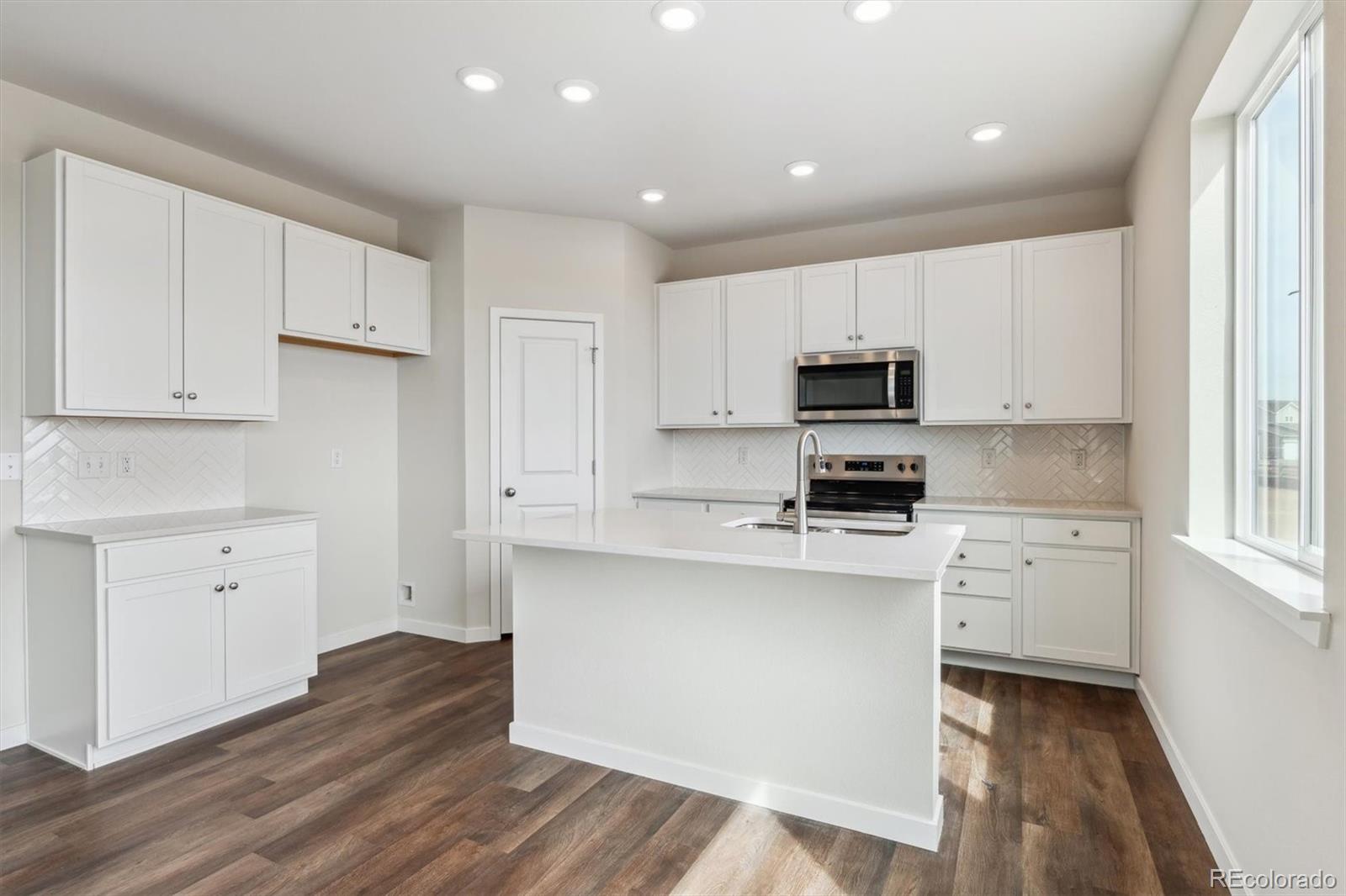 MLS Image #9 for 5718  ranch street,mead, Colorado