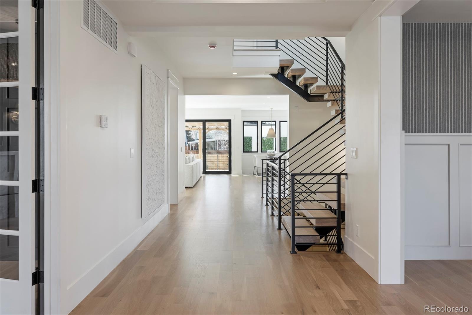 MLS Image #2 for 821 s york street,denver, Colorado