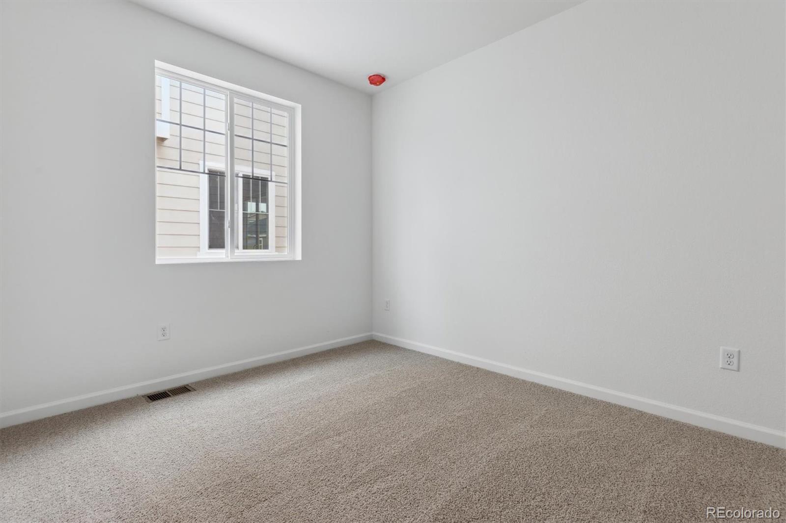 MLS Image #12 for 9693  ceylon street,commerce city, Colorado