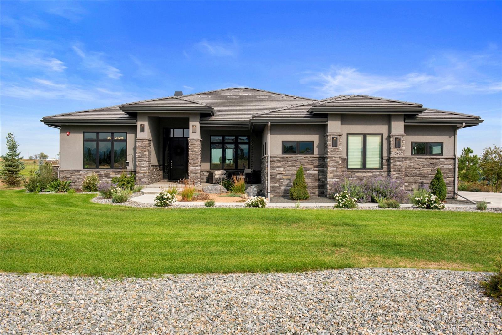 CMA Image for 12927  Woodridge Drive,Longmont, Colorado