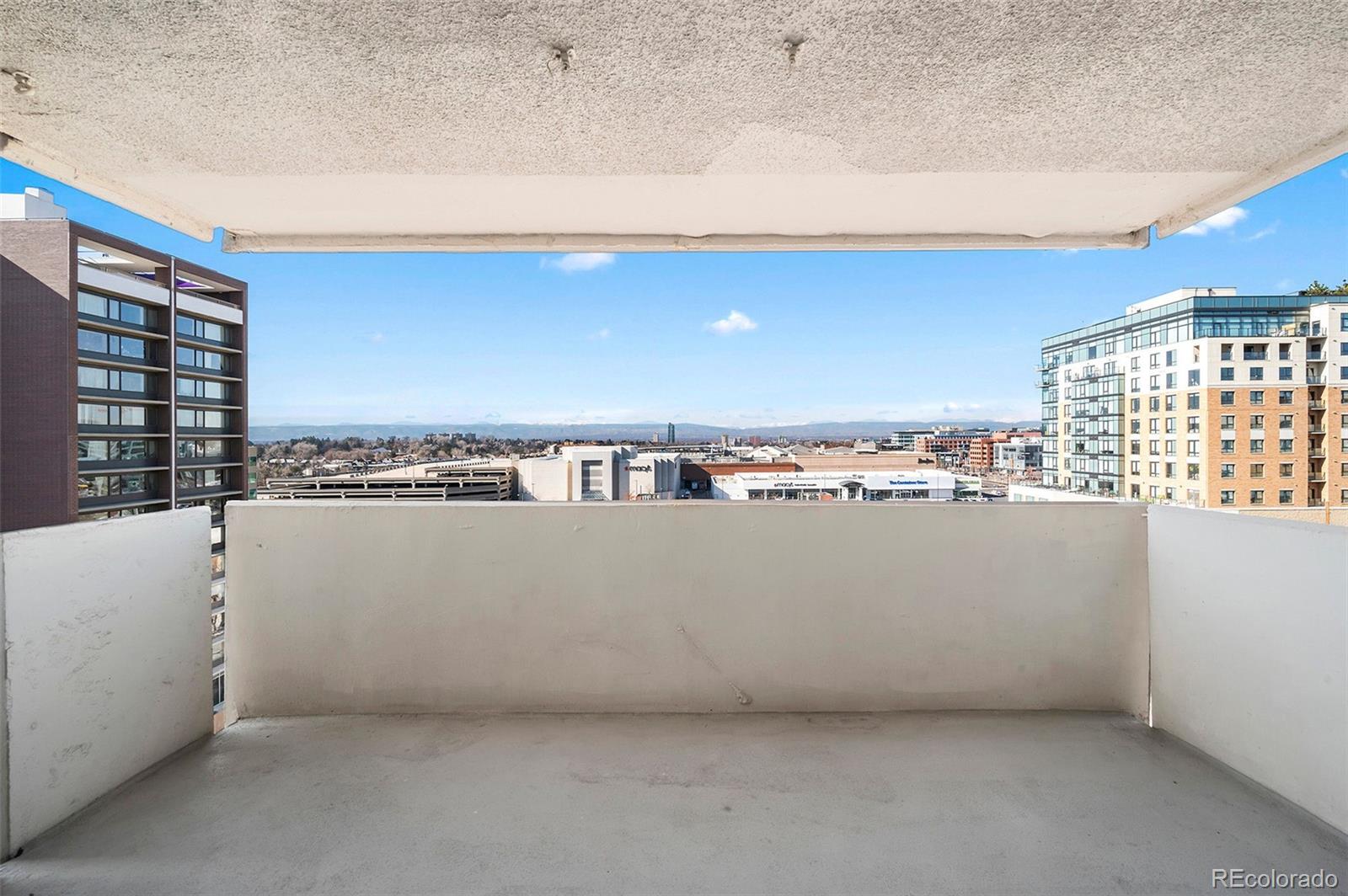 MLS Image #15 for 2  adams street,denver, Colorado