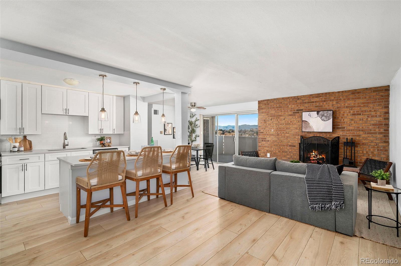 MLS Image #3 for 2  adams street,denver, Colorado