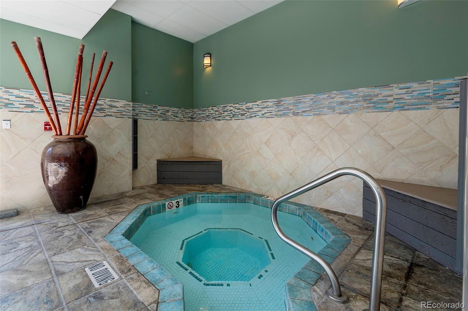 MLS Image #35 for 2  adams street,denver, Colorado