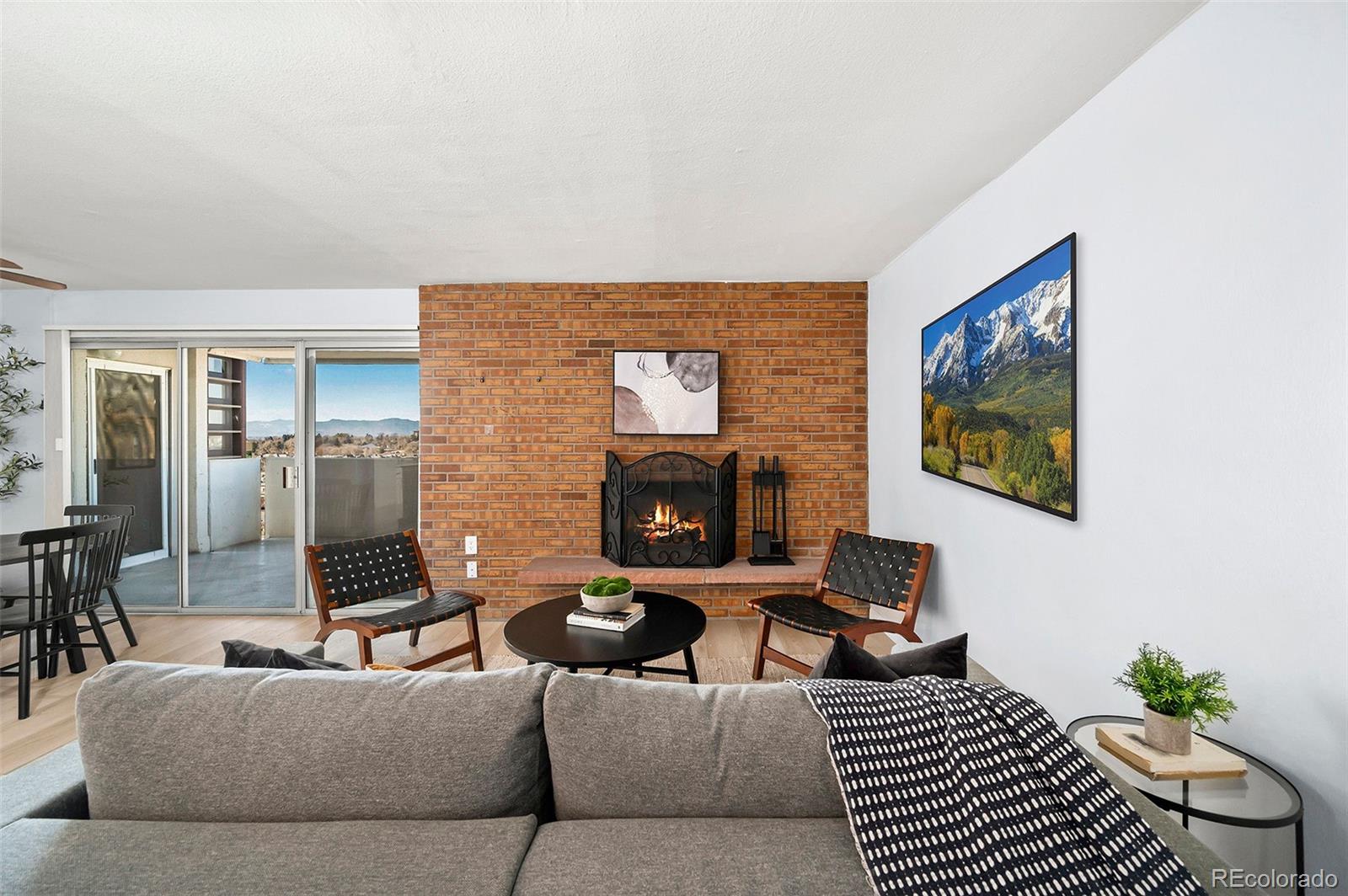 MLS Image #6 for 2  adams street,denver, Colorado