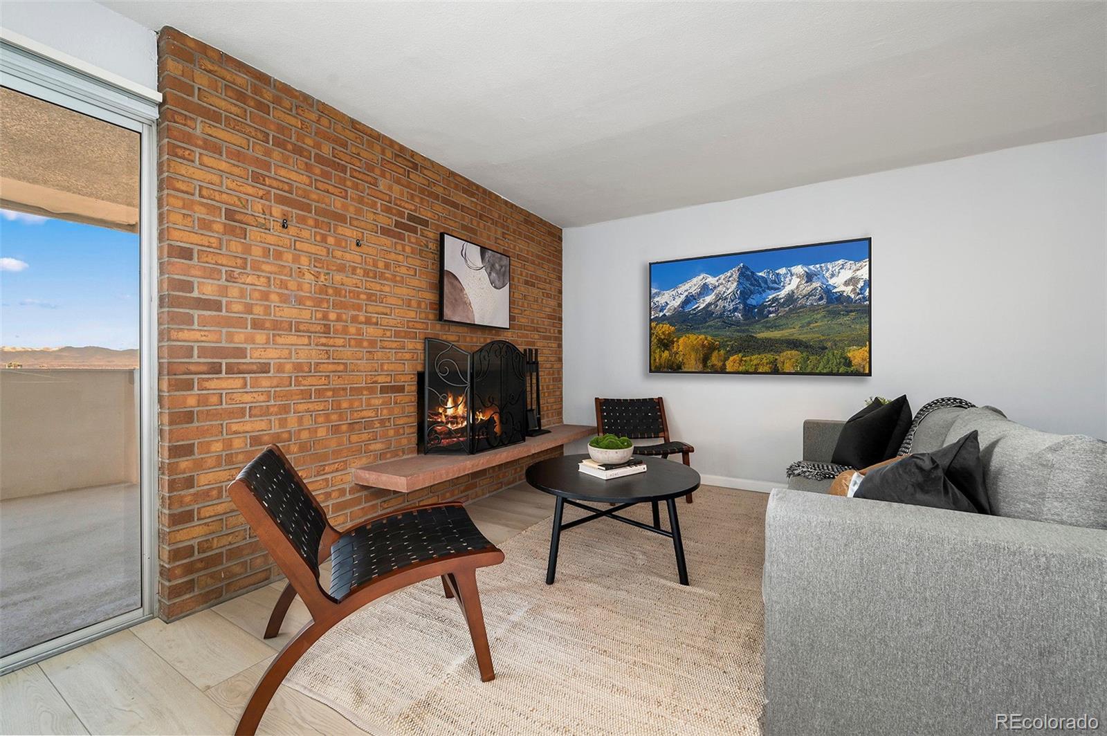 MLS Image #9 for 2  adams street,denver, Colorado