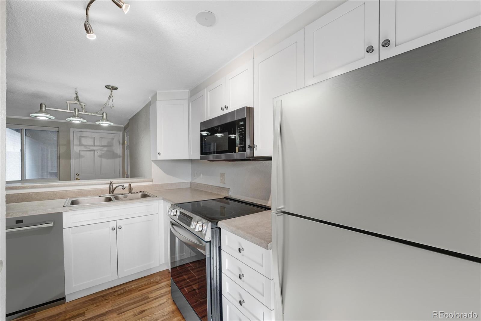 MLS Image #2 for 336 n grant street 408,denver, Colorado