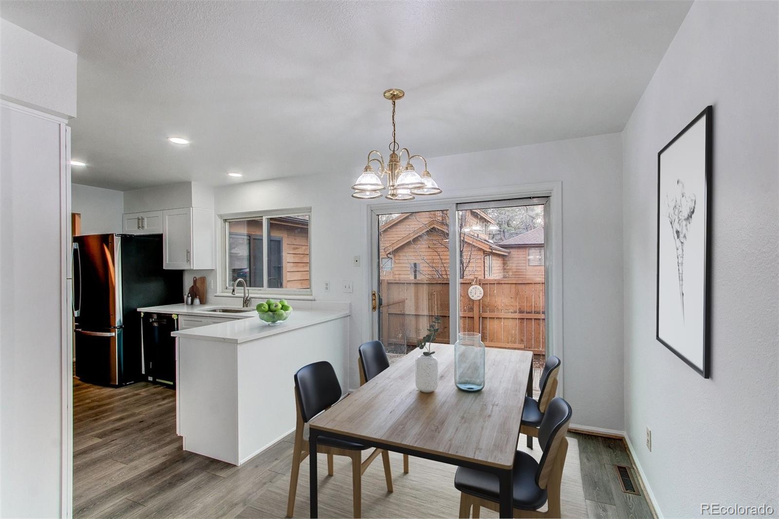 MLS Image #9 for 53 s eagle circle,aurora, Colorado