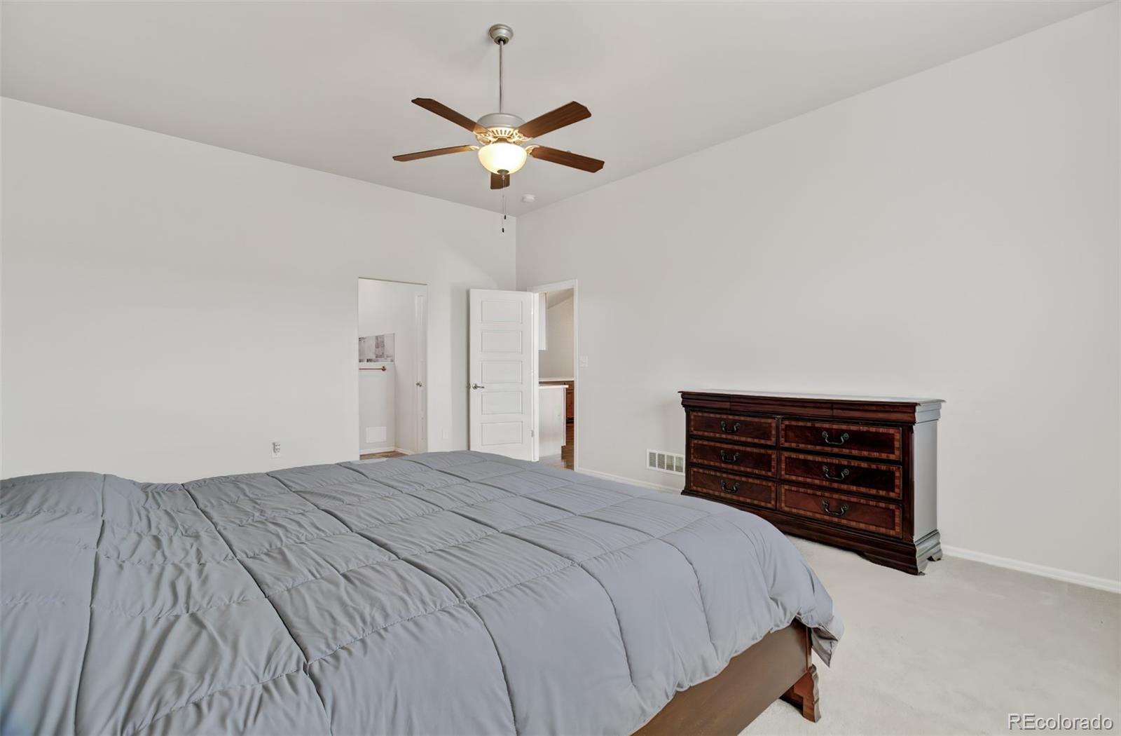 MLS Image #14 for 1152 e desert cove drive,pueblo, Colorado