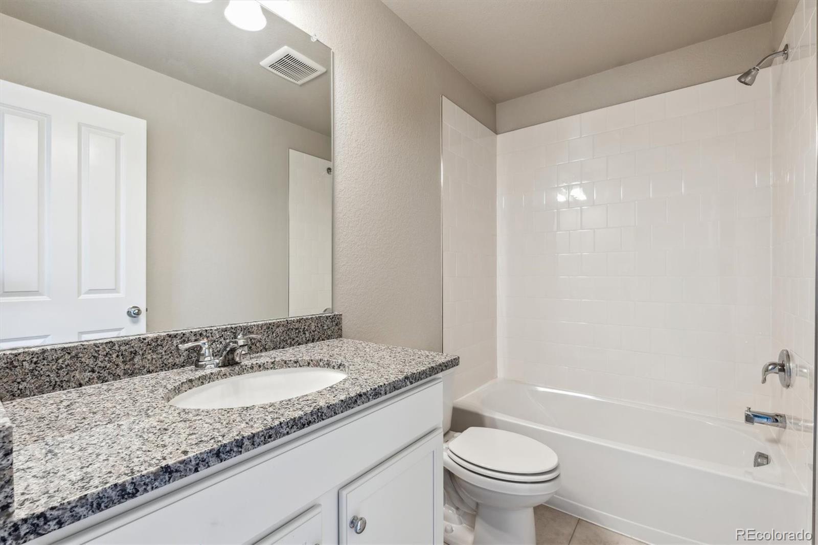 MLS Image #17 for 287  shoveler way,johnstown, Colorado