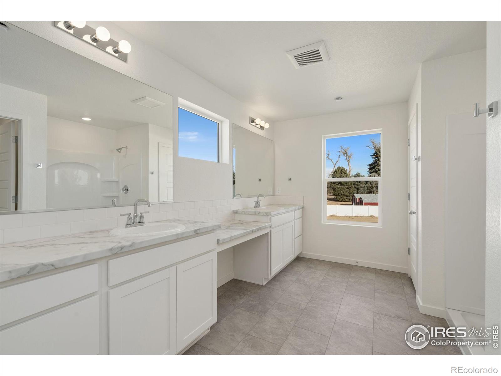 MLS Image #10 for 3705  moab court,evans, Colorado