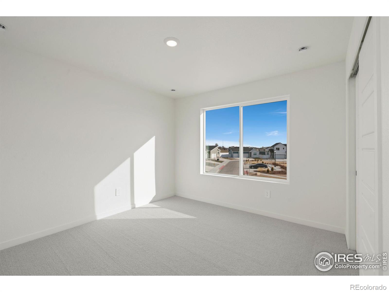 MLS Image #12 for 3705  moab court,evans, Colorado